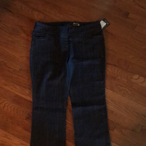 Revolution mid rise fitted bootcut jeans - Picture 2 of 6